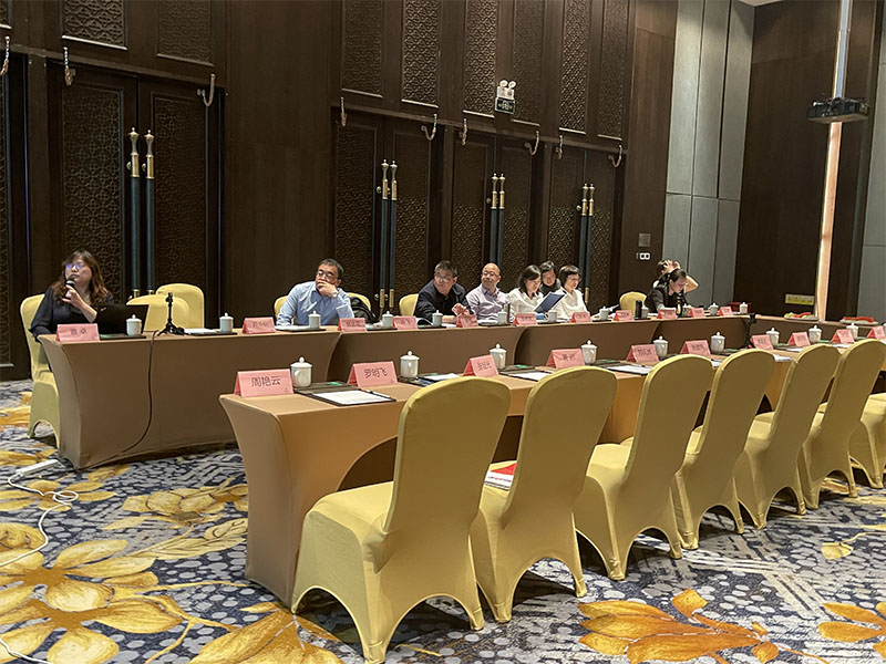 董事会会议照片800-600.jpg